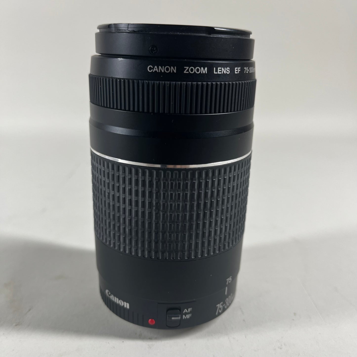 Canon EF 75-300mm f/1.4-5.6 III 75-300mm f/1.4-5.6 III Auto & Manual Lens