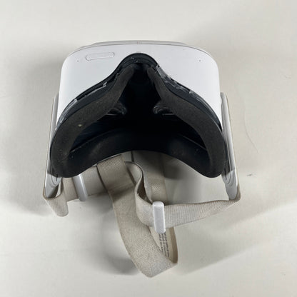 Meta Quest 2 128GB Standalone All-in-One VR Headset KW49CM