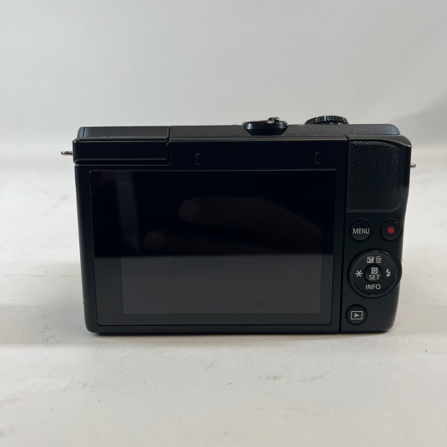 Canon EOS M200 24.1MP Compact Mirrorless Camera