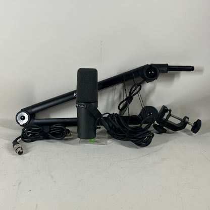 Shure SM7B Cardioid Dynamic Vocal Microphone With Frame Works Clamp Stand
