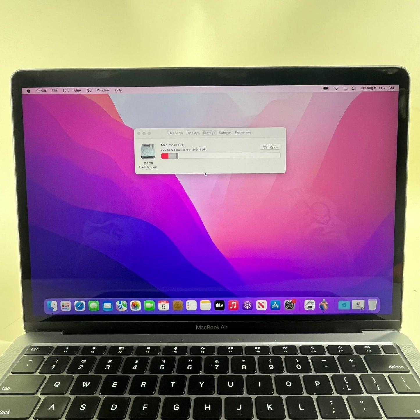 2020 Apple MacBook Air 13.3" M1 8C GPU 3.2GHz 8GB RAM 256GB SSD A2337