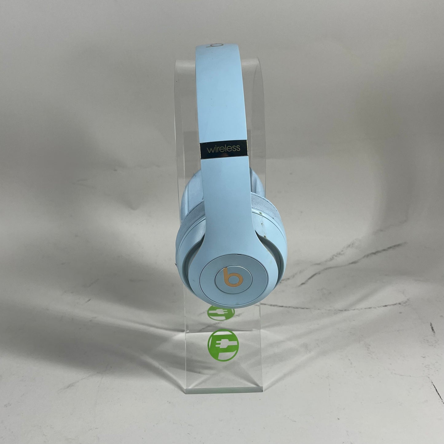 Beats Studio3 Wireless Over-Ear Bluetooth Headphones Crystal Blue