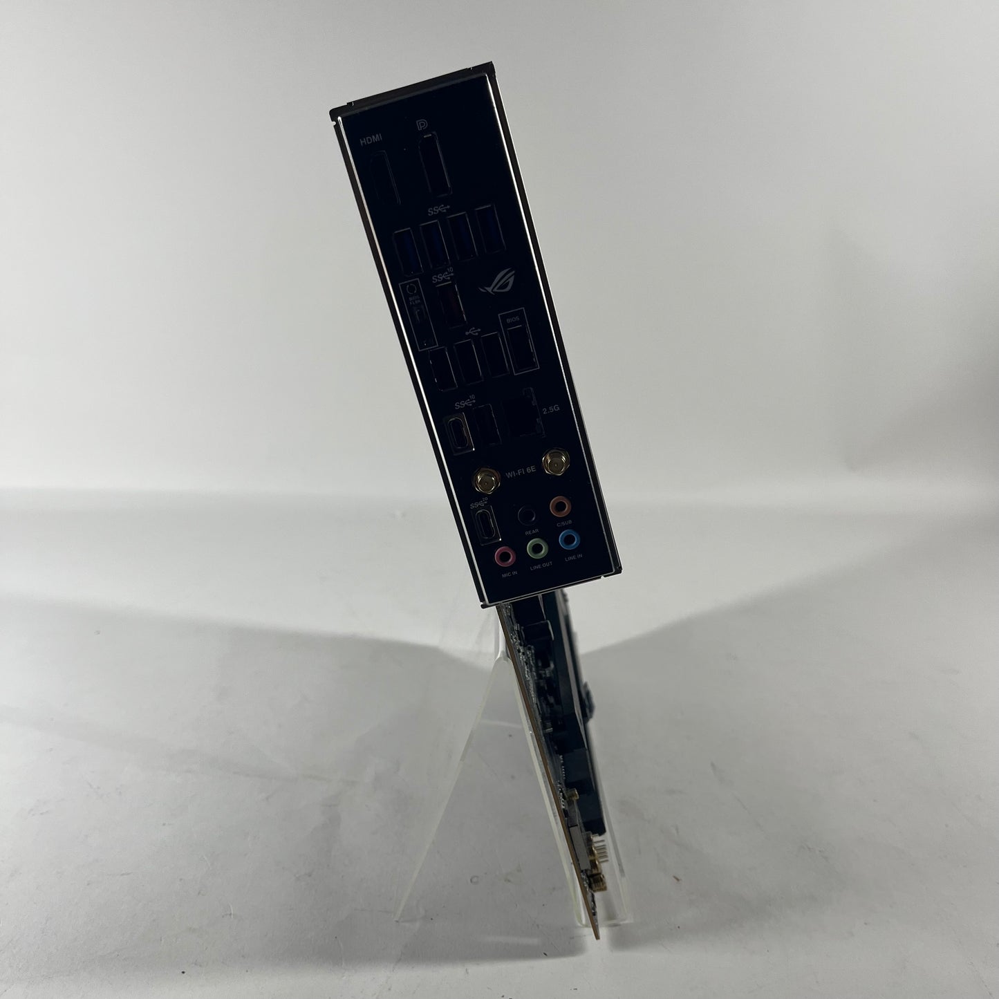 Asus ROG Strix B650E-F Gaming WiFi AM5 ATX with Ryzen 7 7800X3D 32gb DDR5 Ram