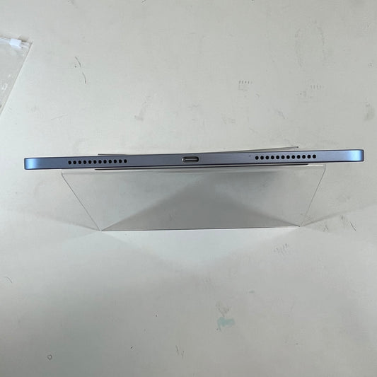 WiFi Only Apple iPad Air 4th Gen 64GB 18.3.1 BLUE FYFQ2LL/A