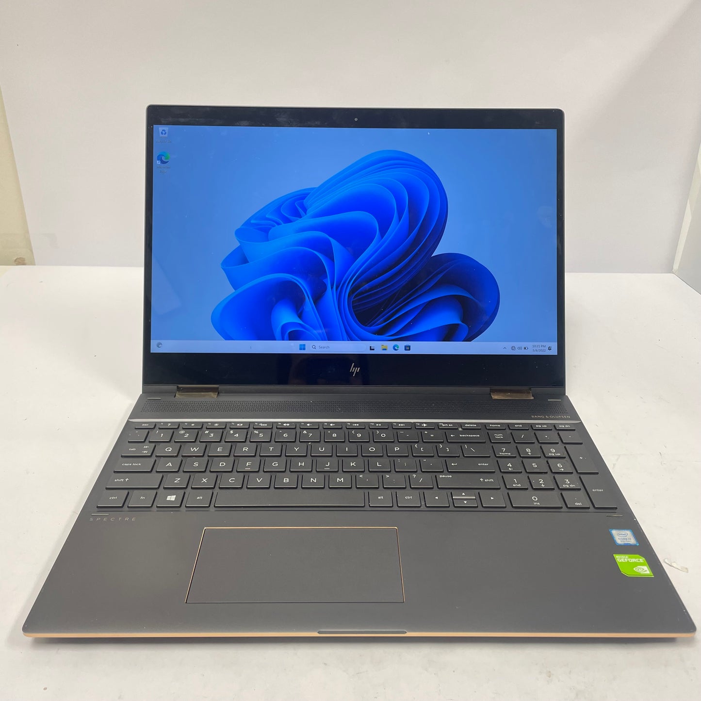 HP Spectre x360 15-CH011DX 15.6" i7-8550U 2.0GHz 16GB RAM 512GB SSD