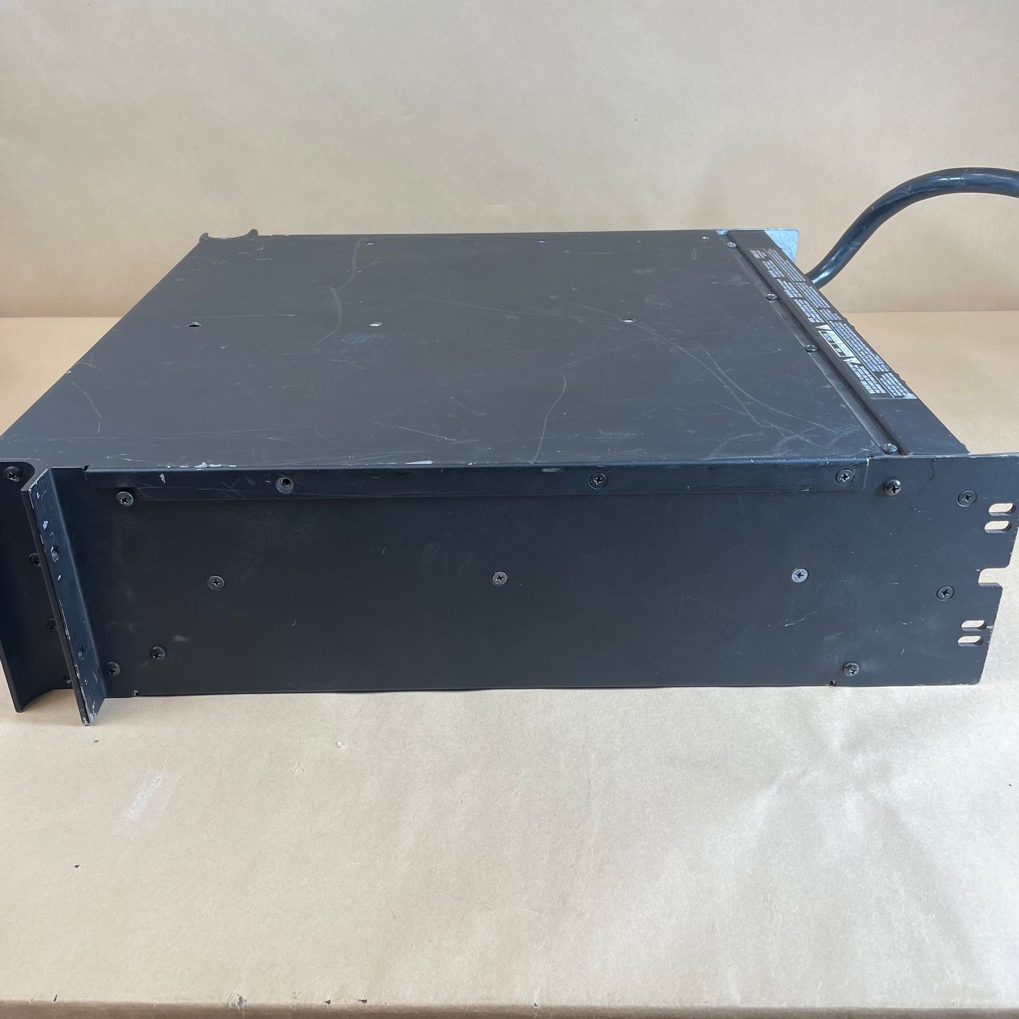 QSC PowerLight 6.0 II 6000 Watt Professional Amplifier PL6.0II
