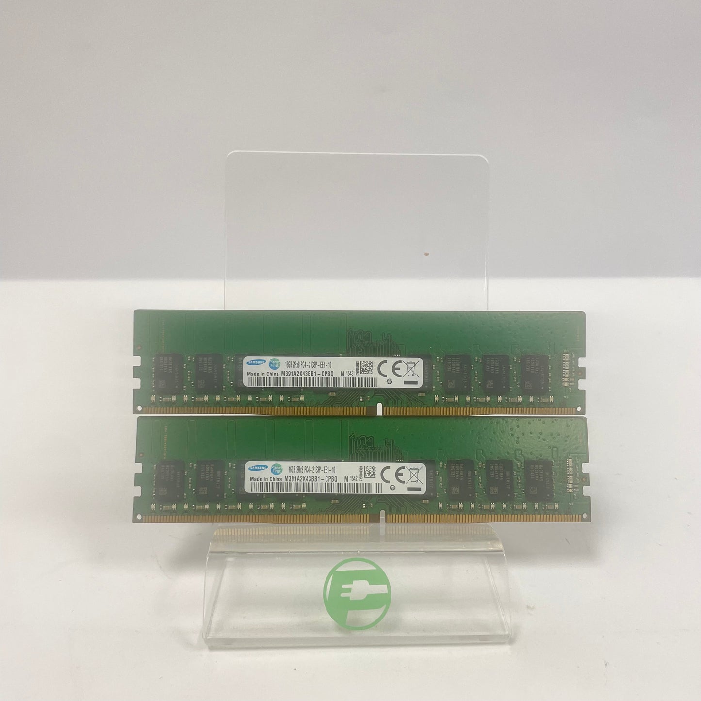 Samsung Server Ram 16GB (2x8GB) RAM DDR4 2133MHz M391A2K43BB1-CPBQ