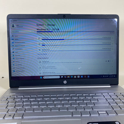 HP 15-ef0023dx 15.6" amd ryzen 5 3500u 2.1GHz 12GB RAM 256GB SSD