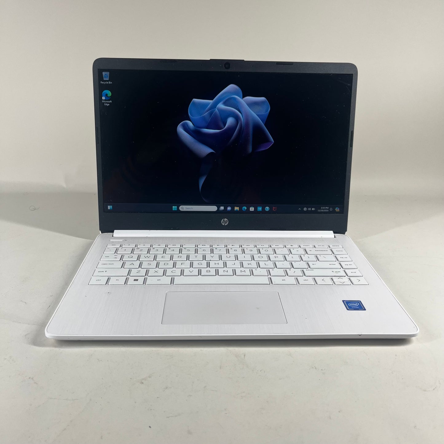 HP 14-DQ0052DX 14" Celeron 1.1GHz 4GB RAM 64GB SSD