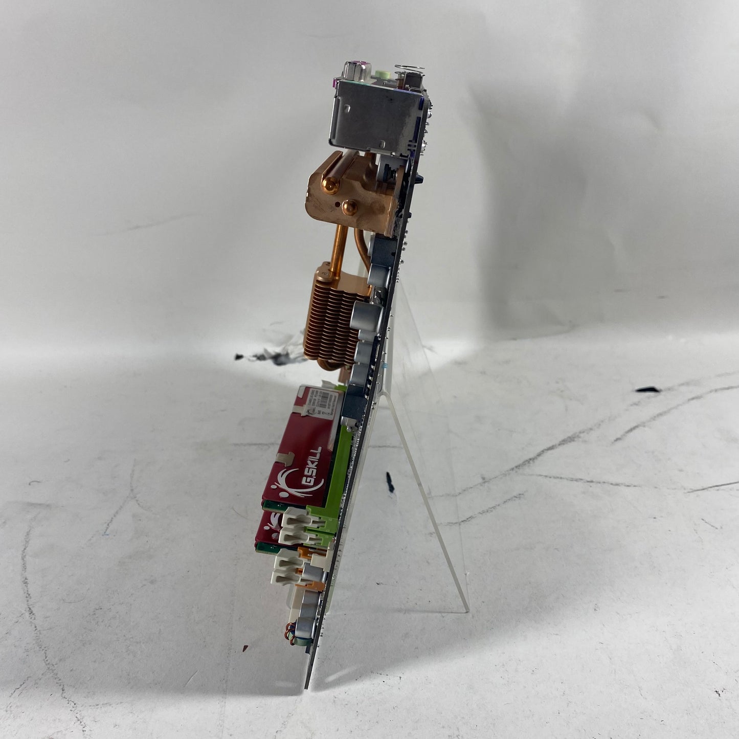 MSi P6N 650i SLI Platinum LGA 775 ATX Core 2 Duo 4GB RAM DDR2 Motherboard