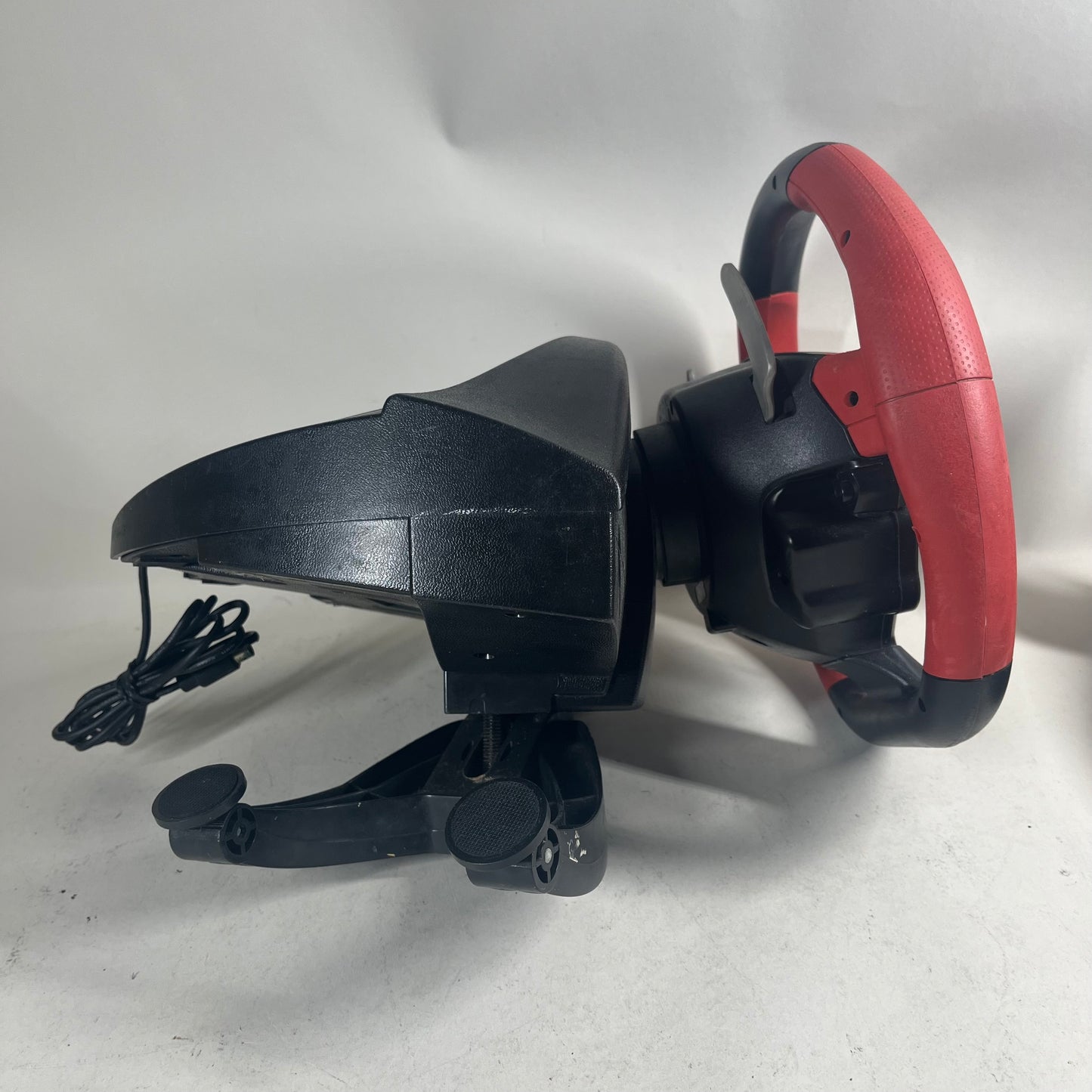 Thrustmaster Ferrari 458 Racing Wheel And Pedals
