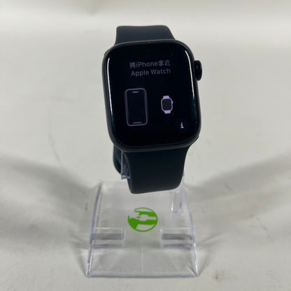Unlocked Apple Watch Series 8 41MM Black Aluminum Black Nike Sport Band 