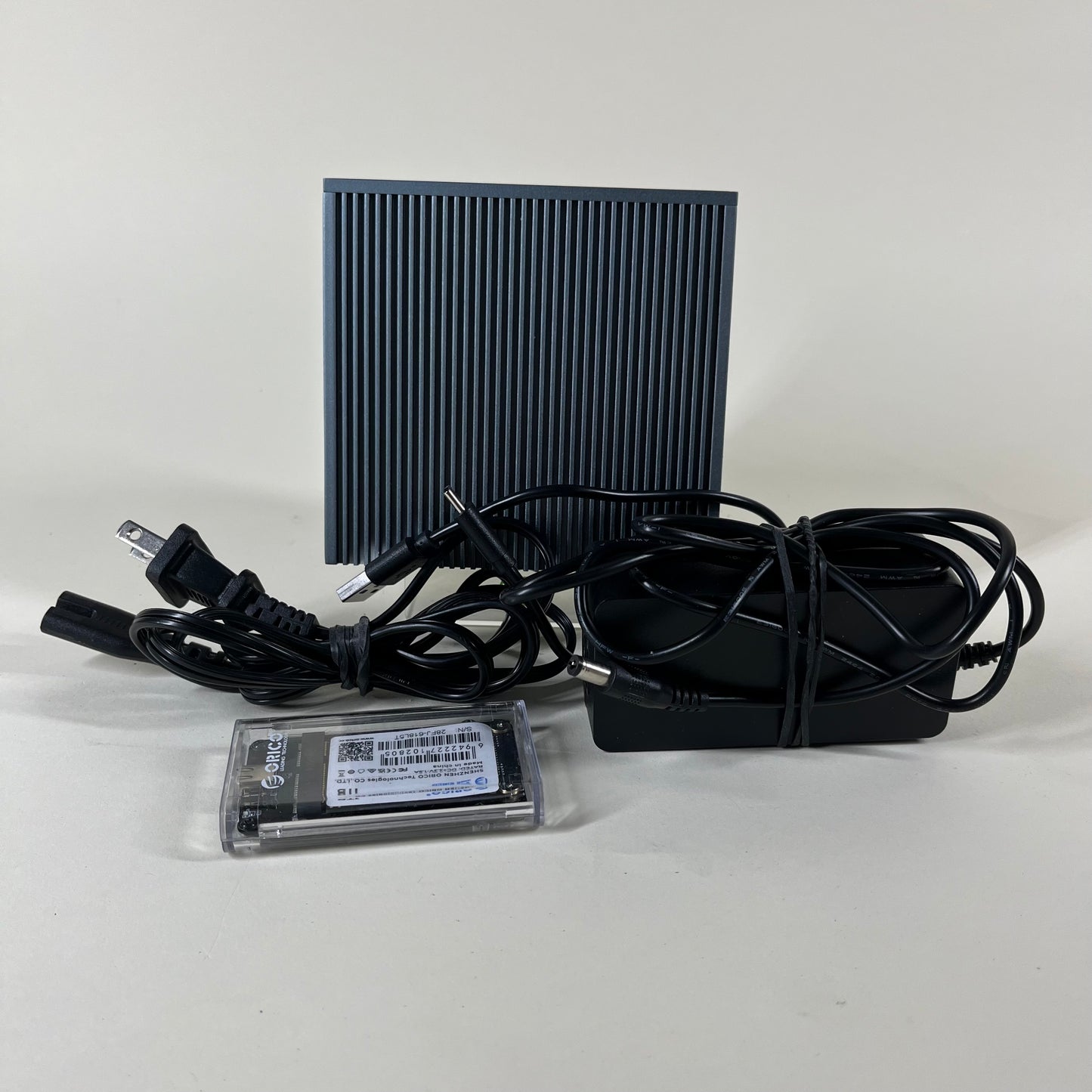 ToTu Thunderbolt Docking Station TT-DC006C