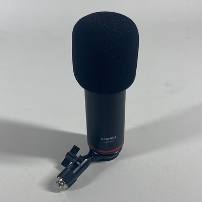 FOCUSRITE 2I2 STUDIO Audio Interface Bundle MOSC0040