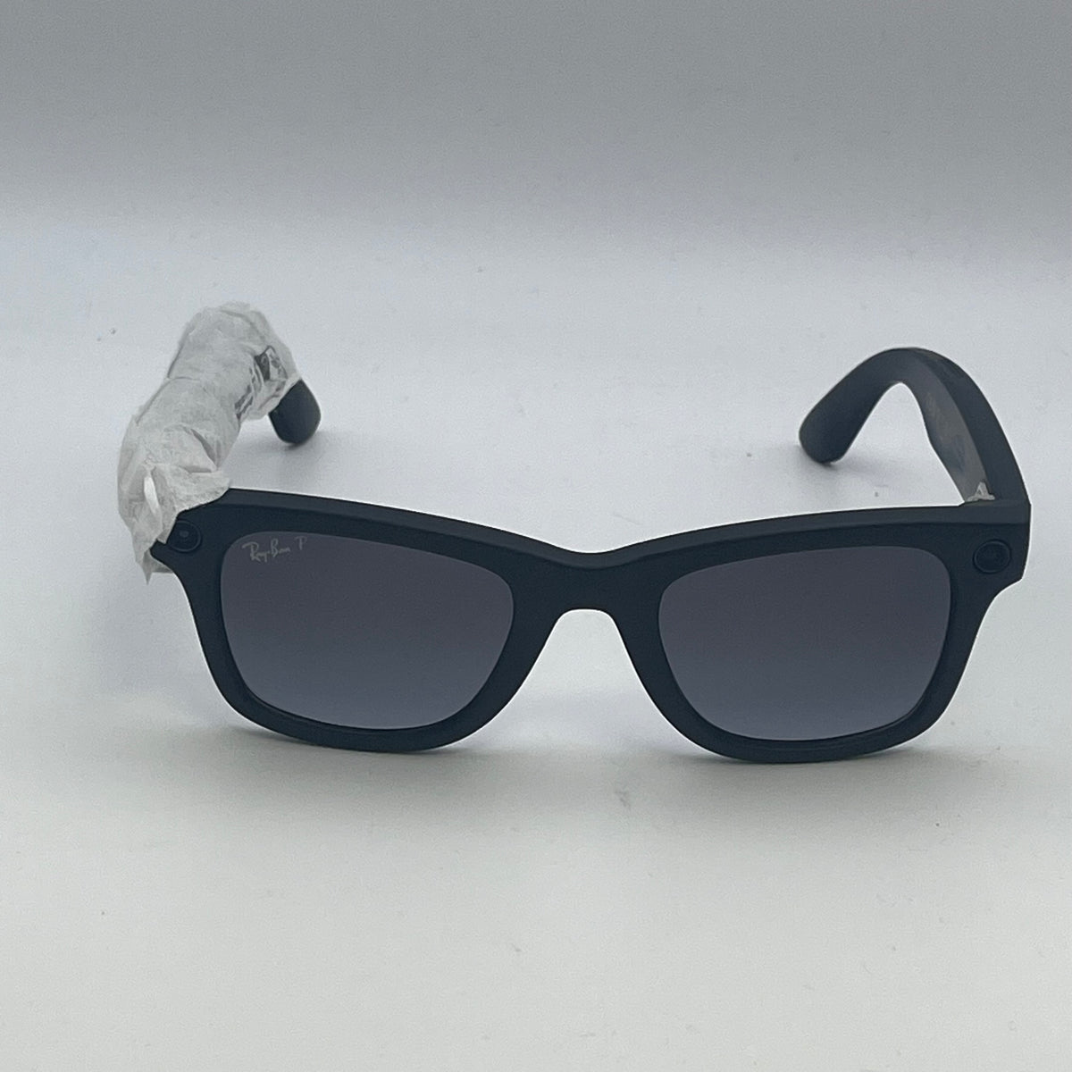 Ray-Ban Meta Wayfarer Gen 1 Matte Black Transitions RW4006 601S1M AI Smart 