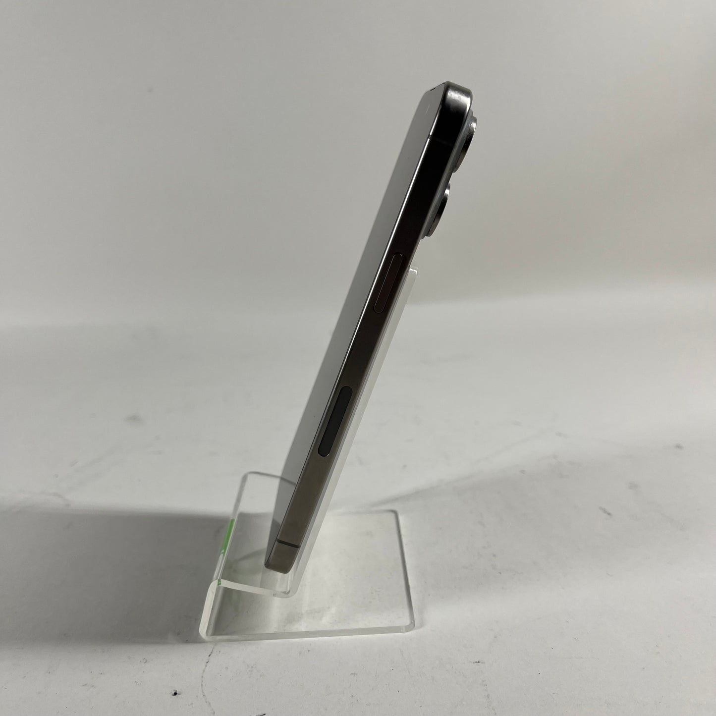 Factory Unlocked Apple iPhone 15 Pro Max 256GB Natural Titanium MU683LL/A