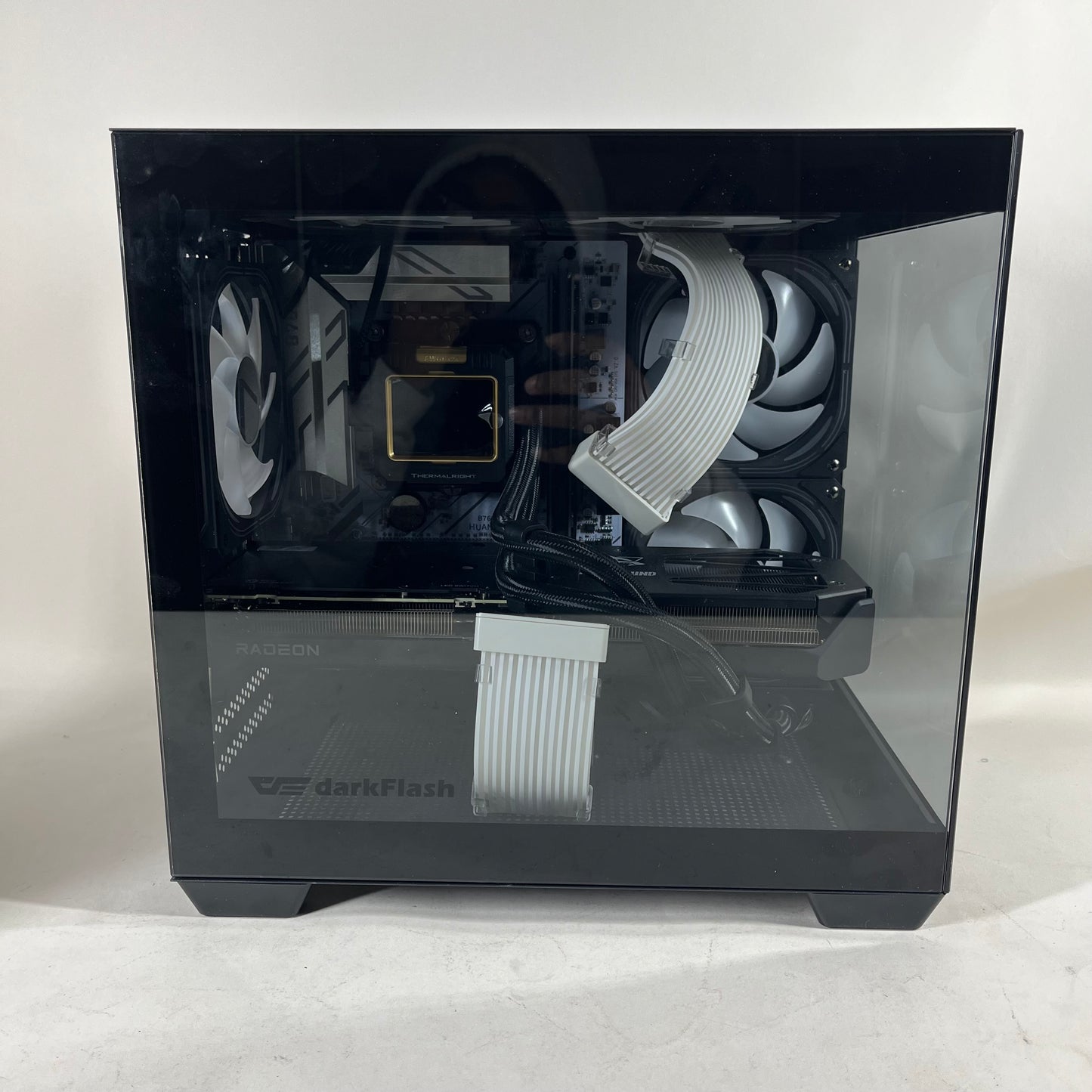 CyberPower i-Series i7-12700KF 3.60GHz 32GB RAM 1TB SSD Radeon rx 9060 xt