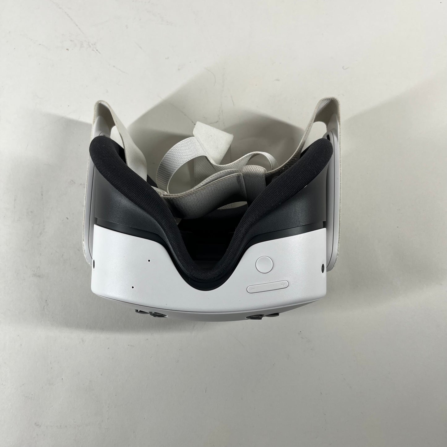 Meta Quest 3S 128GB Standalone All-in-One VR Headset P97