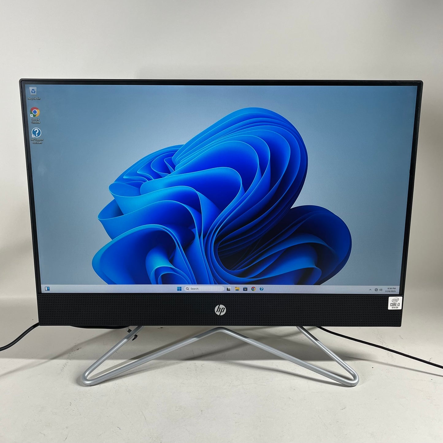 HP All-In-One 22-DF0128T i3-10110U 2.50GHz 8GB RAM 512GB SSD
