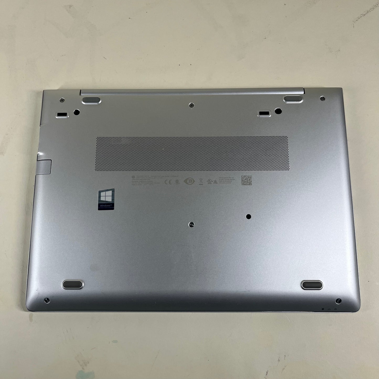 HP Elitebook 840 G6 14" i5-8365U 1.6GHz 8GB RAM 256GB SSD