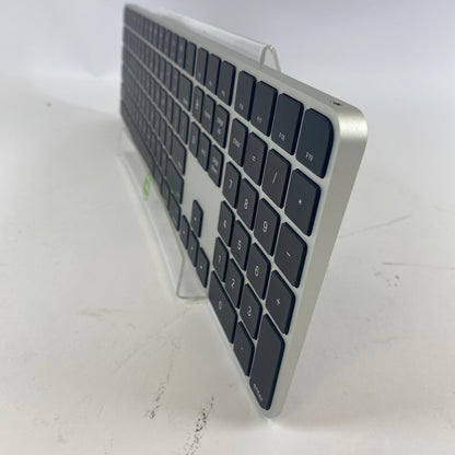 New Apple Magic Keyboard Keyboard MXX83LL/A