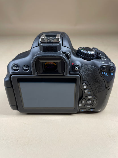 Canon EOS Rebel T4i 18.0MP Digital SLR DSLR Camera