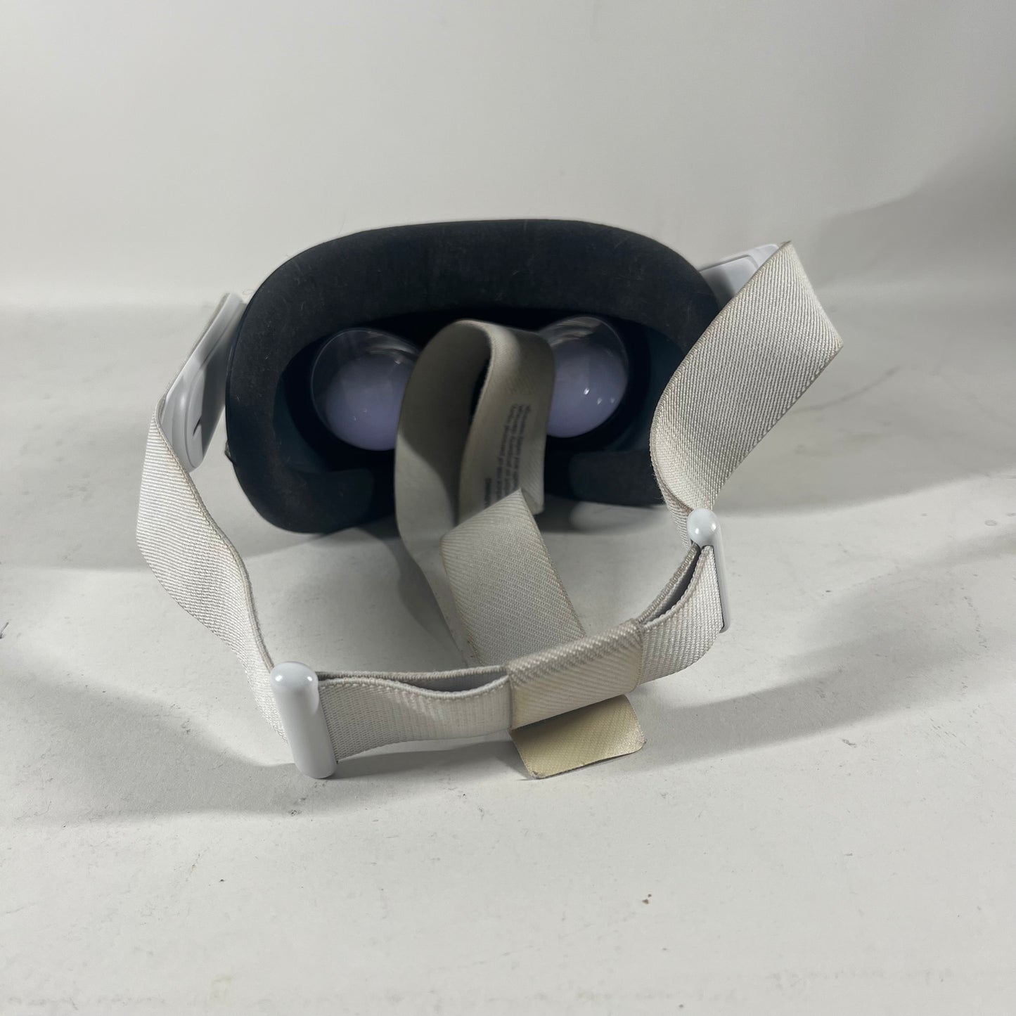 Meta Quest 2 128GB Standalone All-in-One VR Headset KW49CM