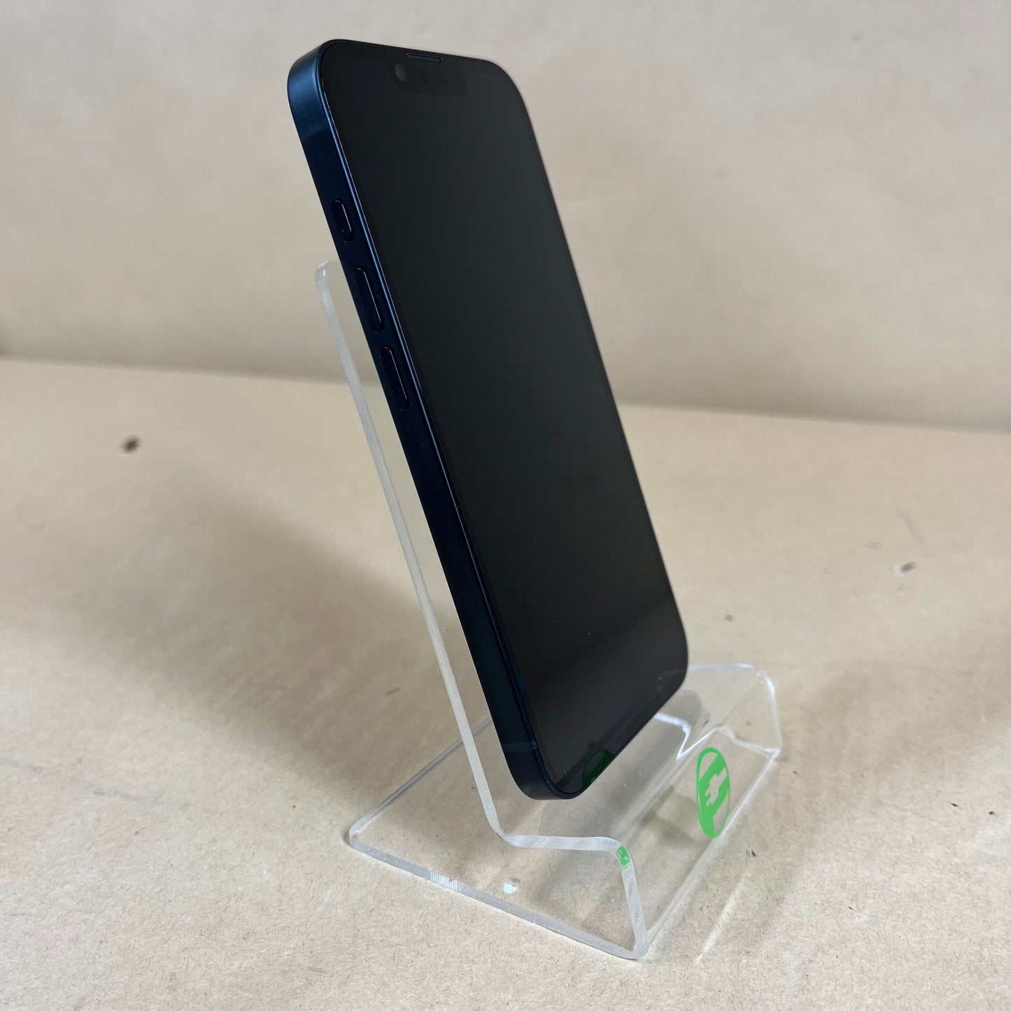 T-Mobile Apple iPhone 16e 128GB Black MD0D4LL/A 0 Cycle Count