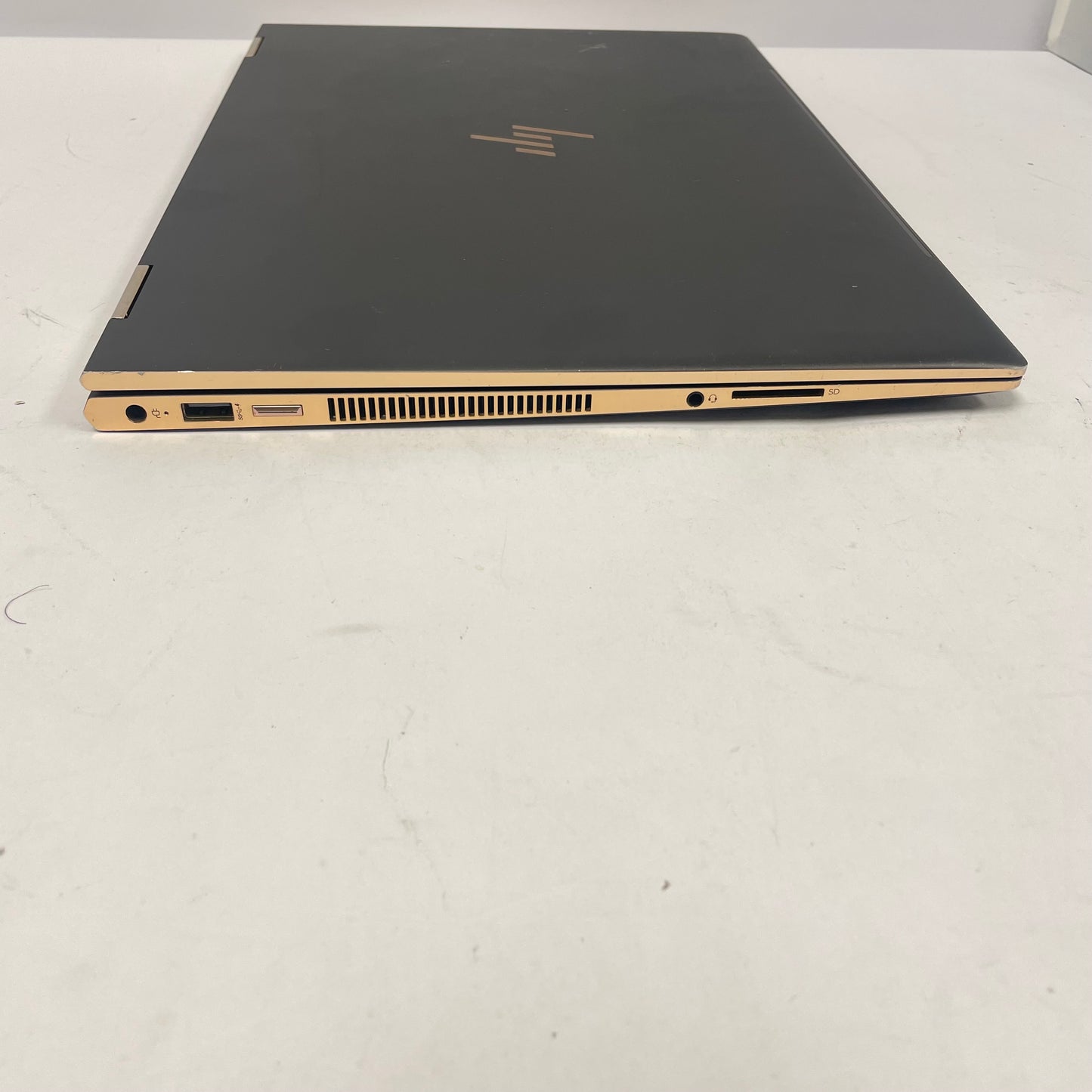 HP Spectre x360 15-CH011DX 15.6" i7-8550U 2.0GHz 16GB RAM 512GB SSD
