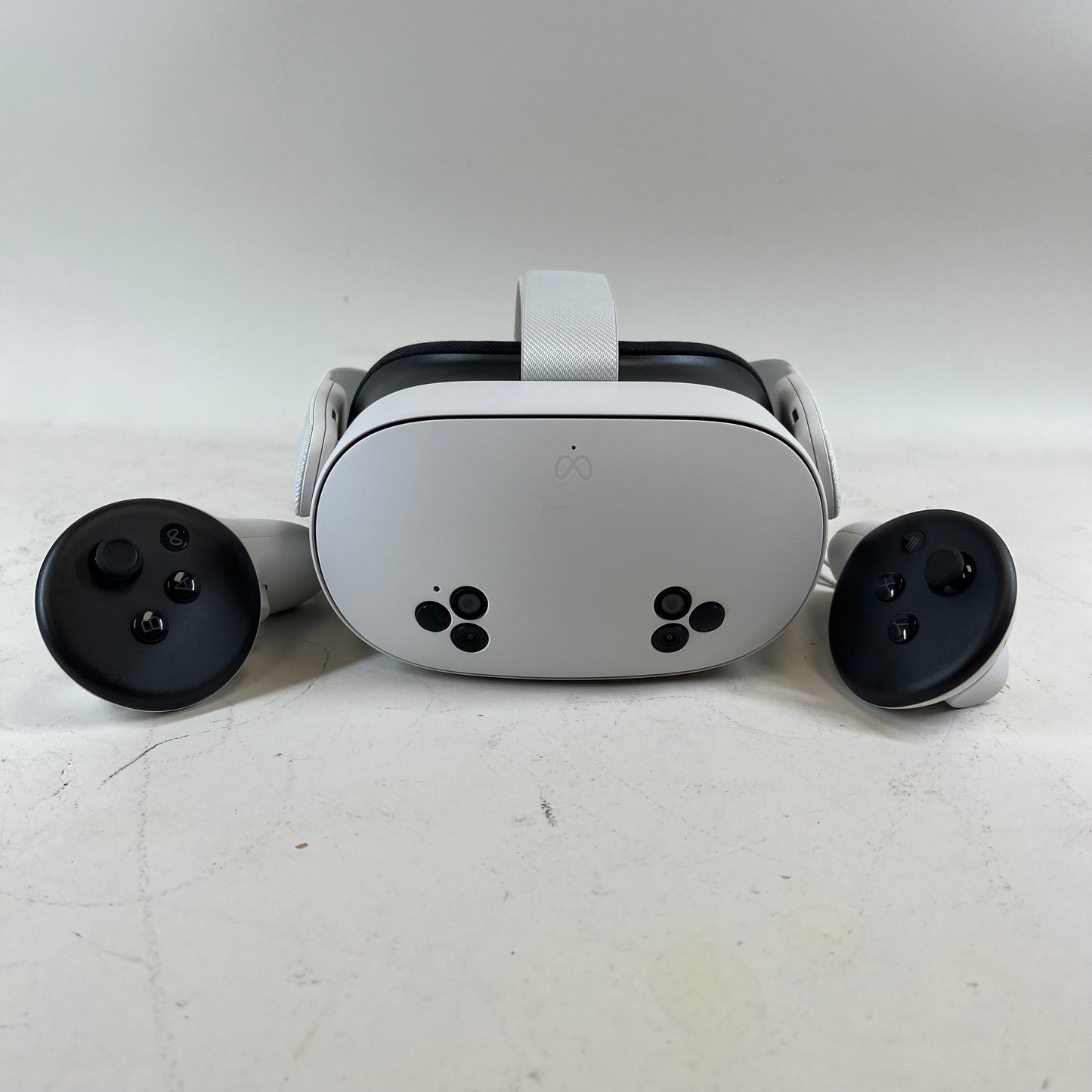 Meta Quest 3S 128GB Standalone All-in-One VR Headset KW49CM