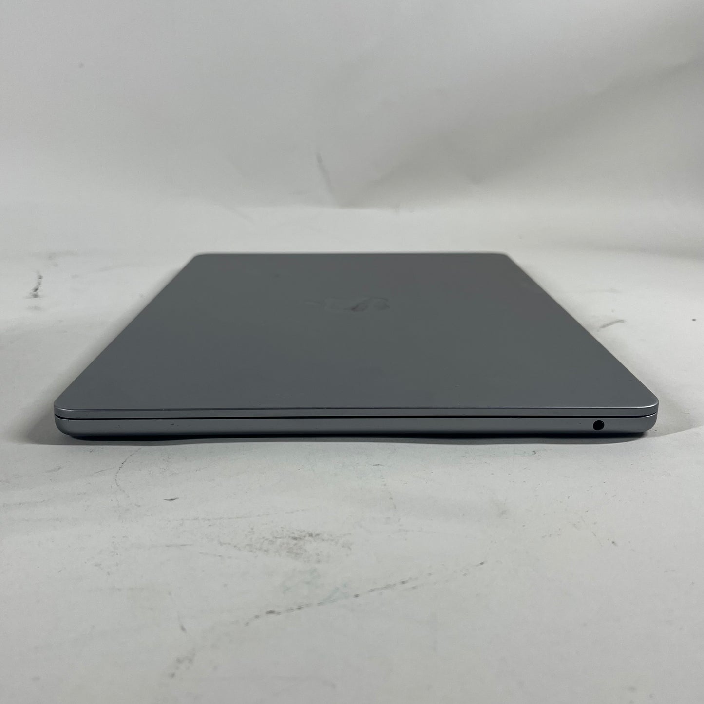 2022 Apple MacBook Air 13.6" M2 8C GPU 3.5GHz 8GB RAM 256GB SSD A2681