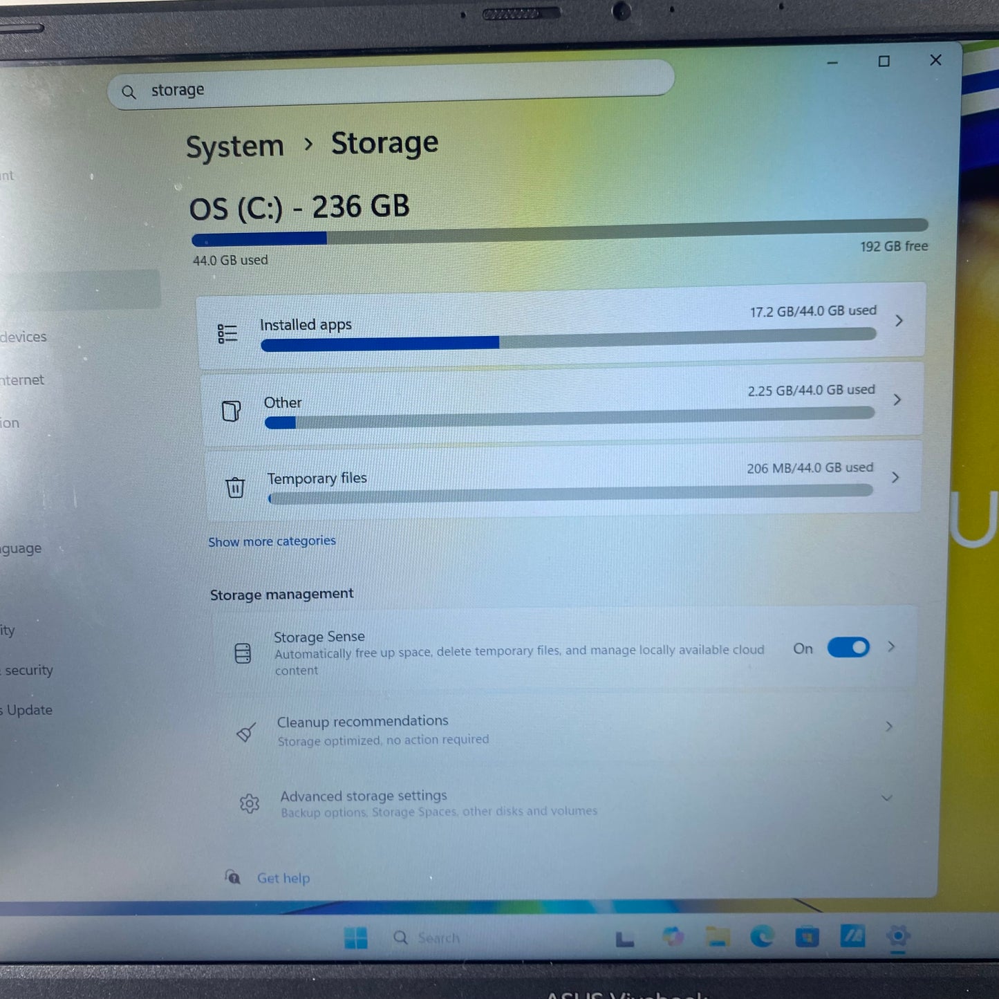 Asus Vivobook Go 15 E1504G 15.6" i3-N305 1.8GHz 8GB RAM 256GB SSD