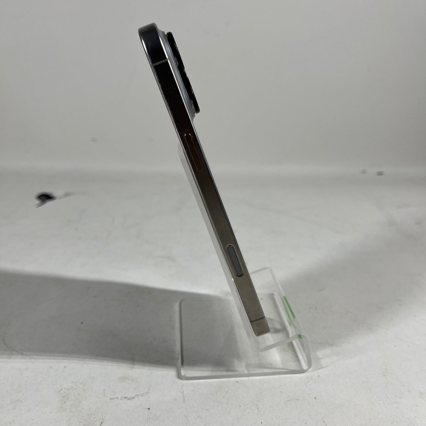 Factory Unlocked Apple iPhone 16 Pro Max 256GB White Titanium MYW63LL/A