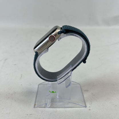 Unlocked Apple Watch SE 2nd Gen 40MM Silver Aluminum MXFX3LL/A