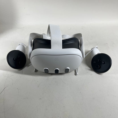Meta Quest 3 128GB Standalone All-in-One VR Headset KW49CM