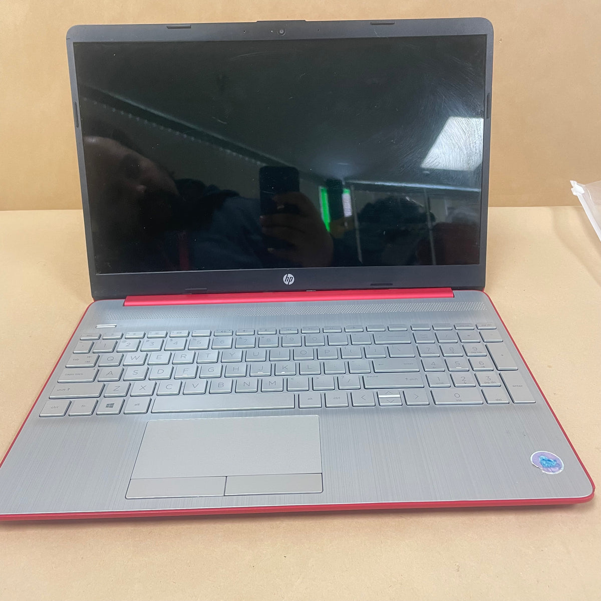 HP Laptop 15-DW0083WM 15.6" Pentium Silver N5030 1.1GHz 4GB RAM 128GB SSD