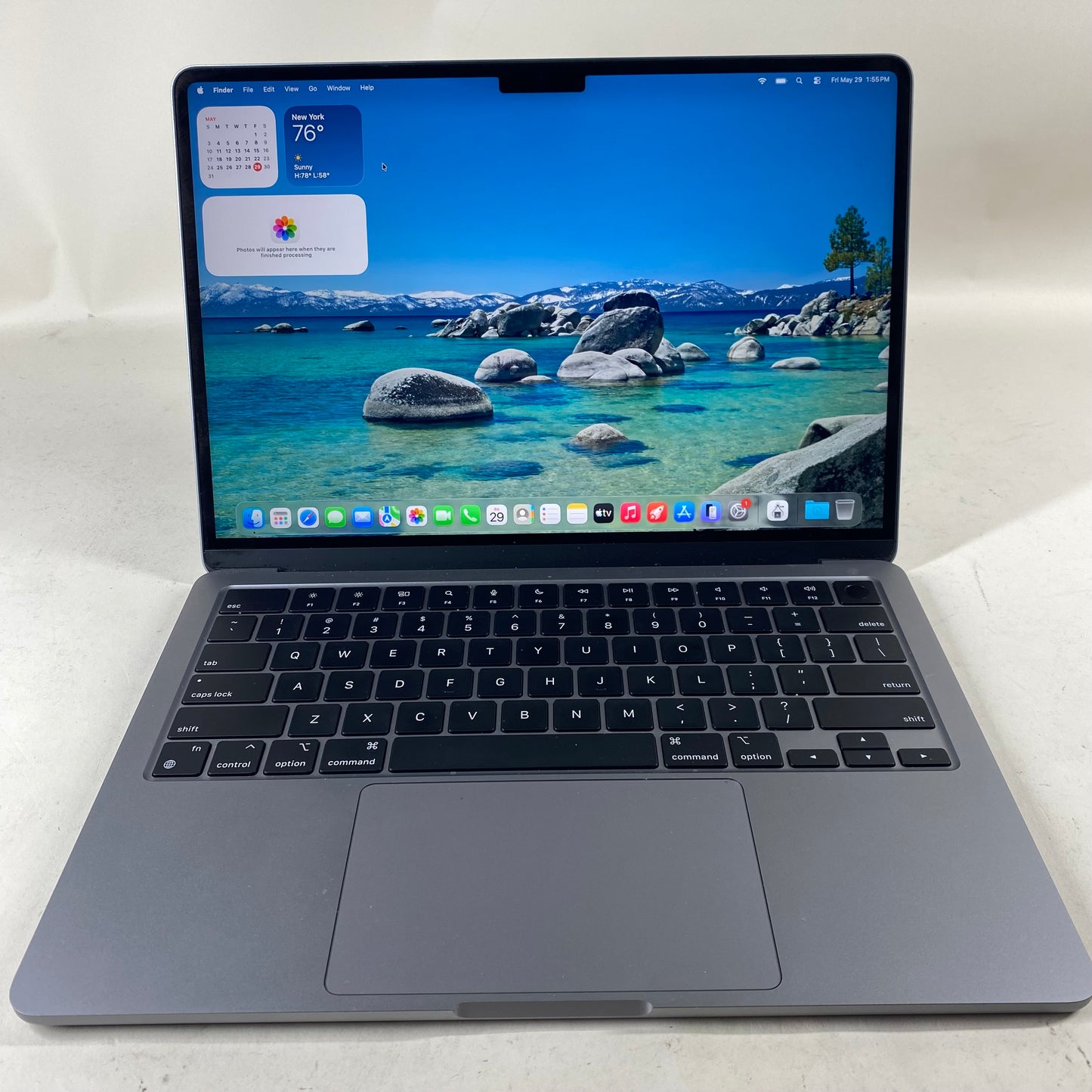 2022 Apple MacBook Air 13.6" M2 8C GPU 3.5GHz 16GB RAM 256GB SSD A2681