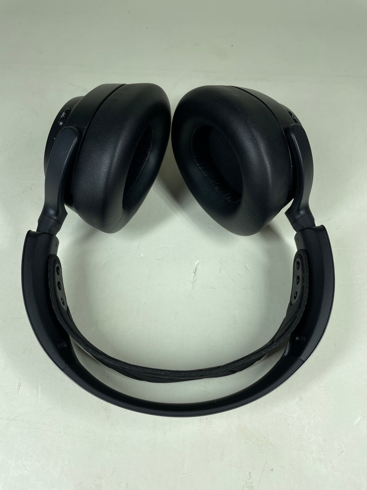 Steelseries ARCTIS NOVA PRO Wireless Over-Ear Bluetooth Headphones Black