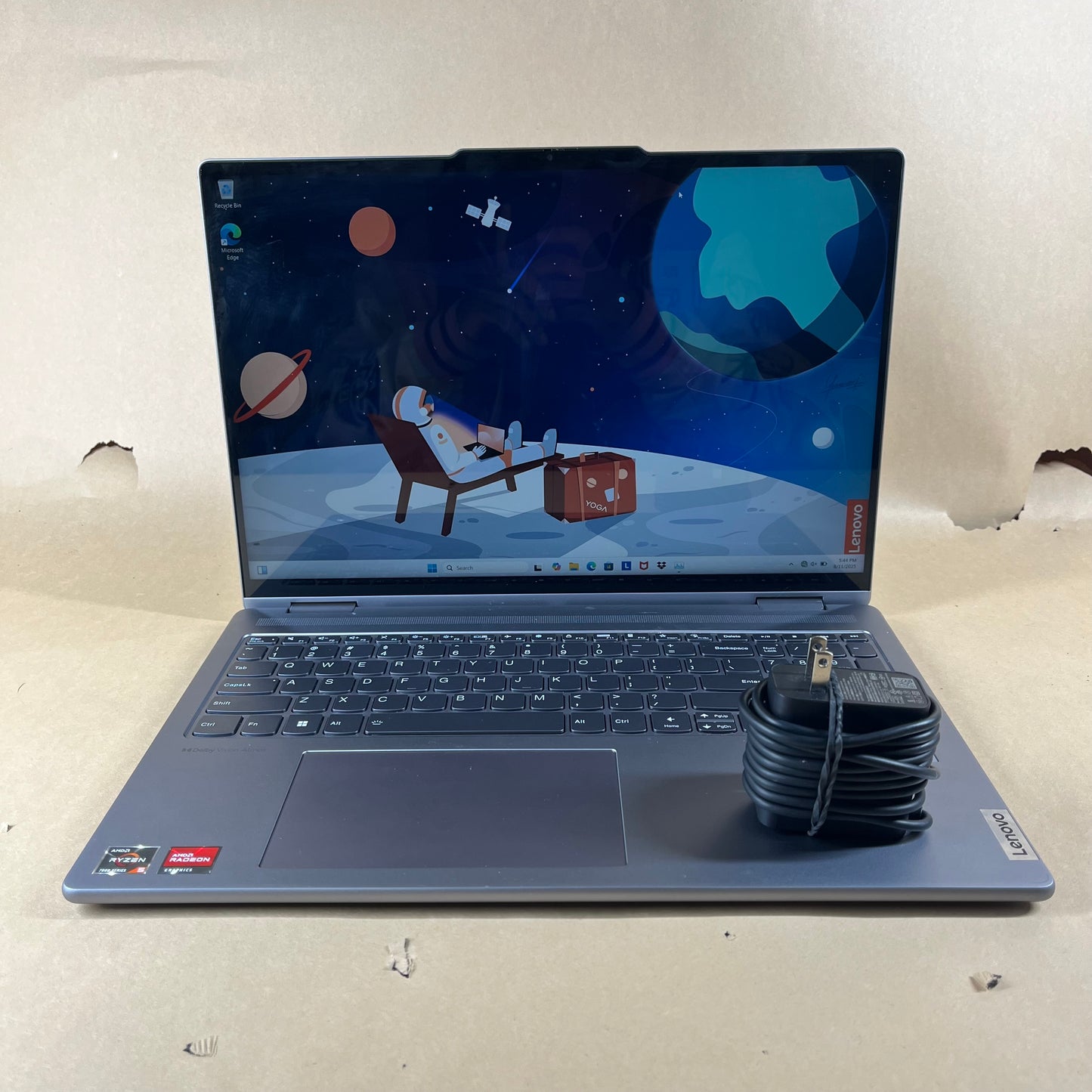 Lenovo Yoga 7 16ARP8 16" AMD Ryzen 5 7535u 2.9GHz 8GB RAM 512GB SSD