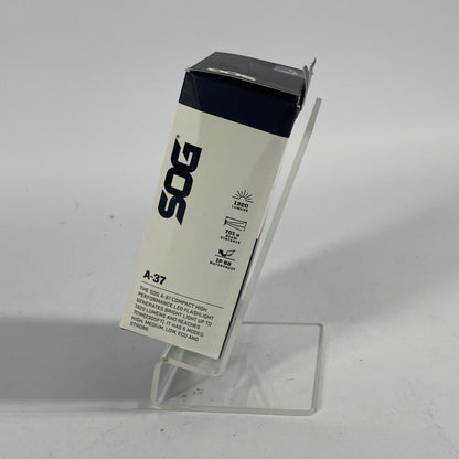New SOG A37 LED FLSHLIGHT S0G-59-65-01-57