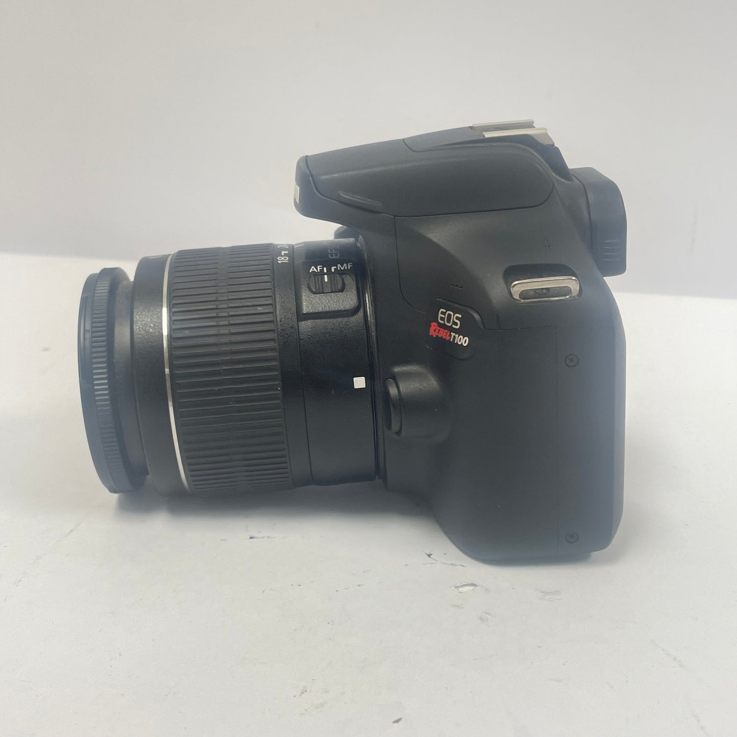 Canon EOS Rebel T100 18.0MP Digital SLR DSLR Camera