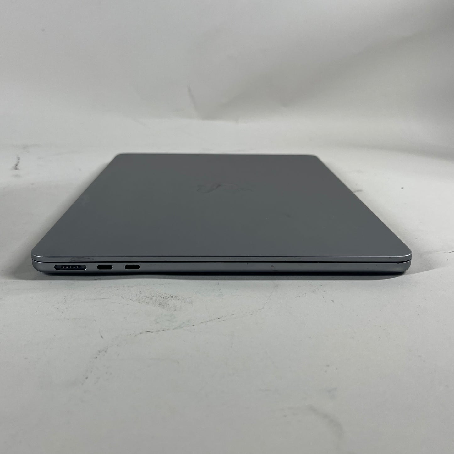 2022 Apple MacBook Air 13.6" M2 8C GPU 3.5GHz 8GB RAM 256GB SSD A2681