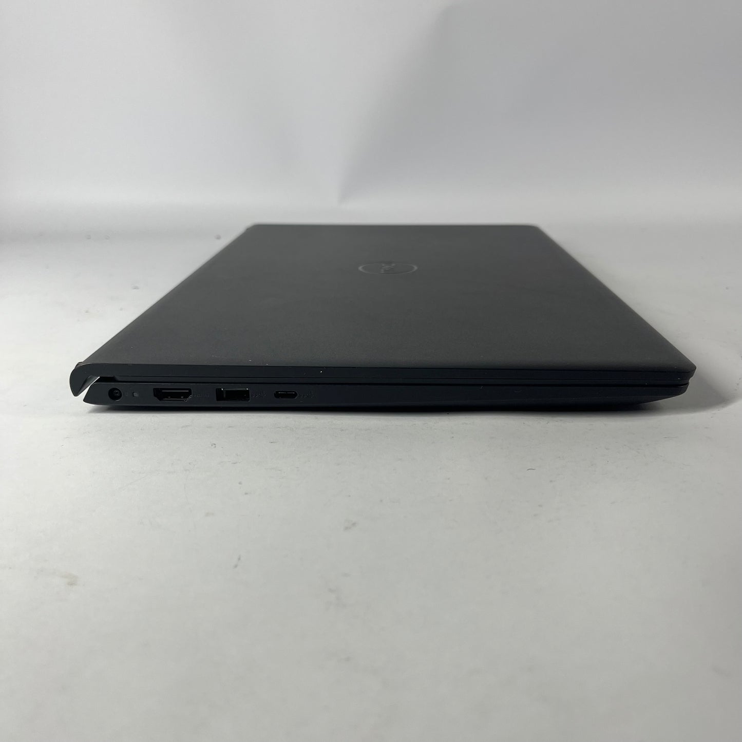 Dell 15 DC15250 15.6" Core 3 100U 1.2GHz 8GB RAM 500GB SSD