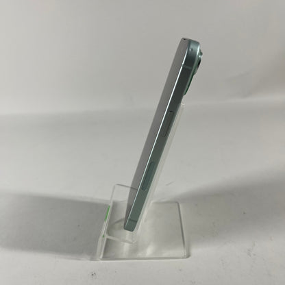 Unlocked Apple iPhone 15 256GB 18.6 Green MTM83LL/A