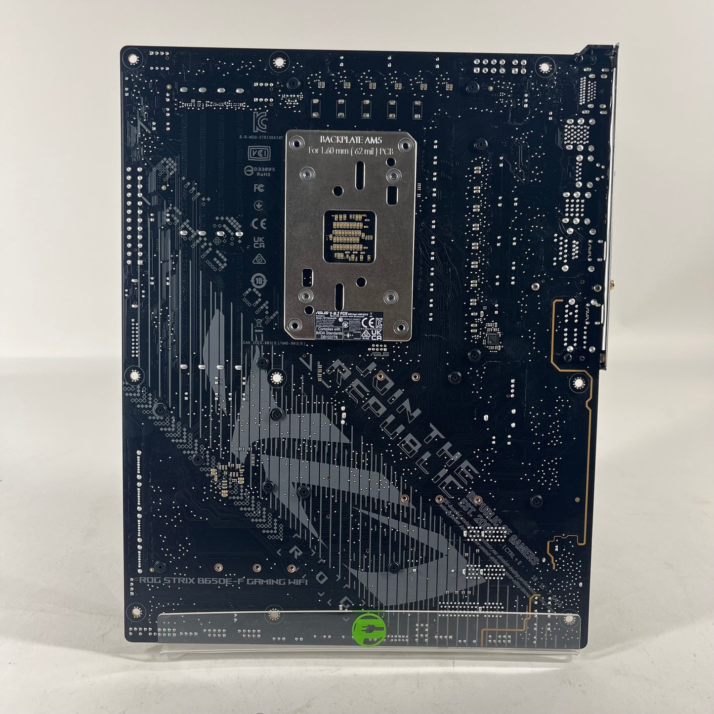 Asus ROG Strix B650E-F Gaming WiFi AM5 ATX with Ryzen 7 7800X3D 32gb DDR5 Ram