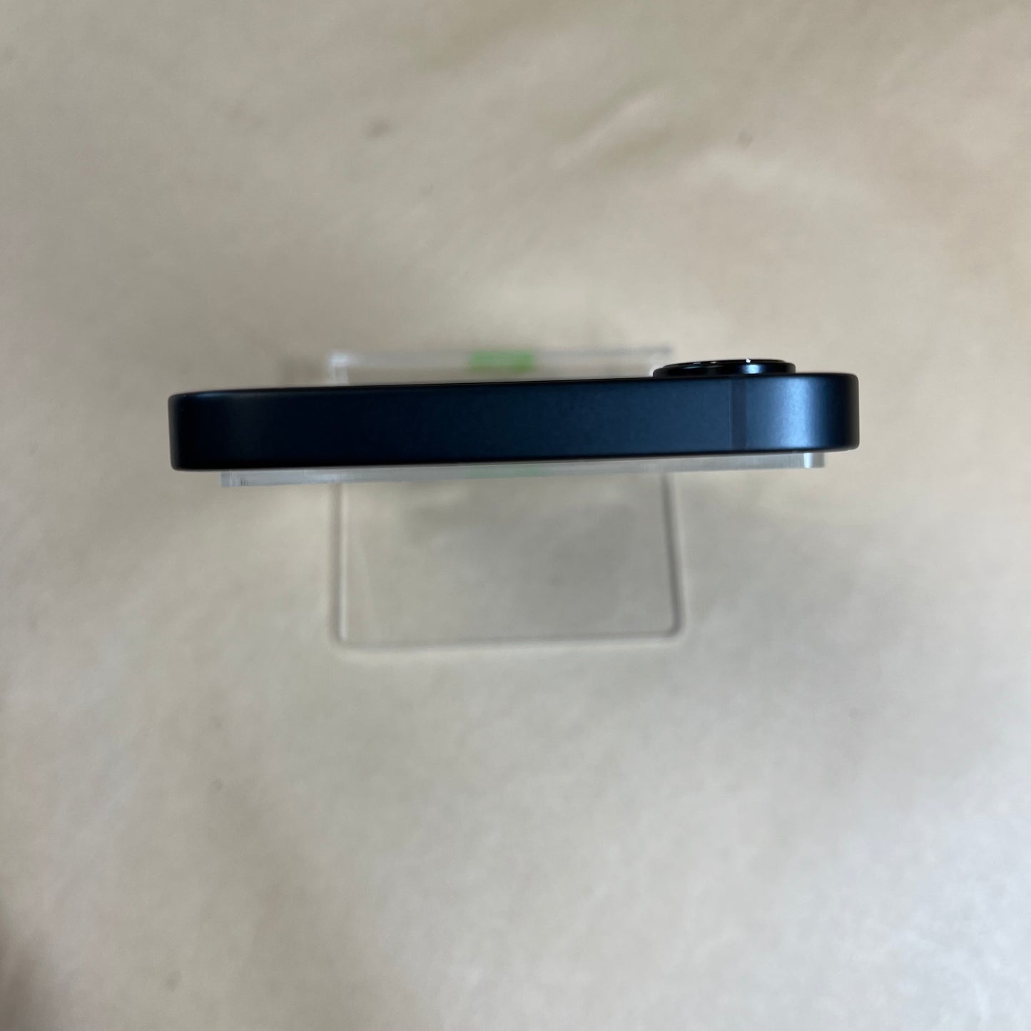 T-Mobile Apple iPhone 16e 128GB Black MD0D4LL/A 0 Cycle Count