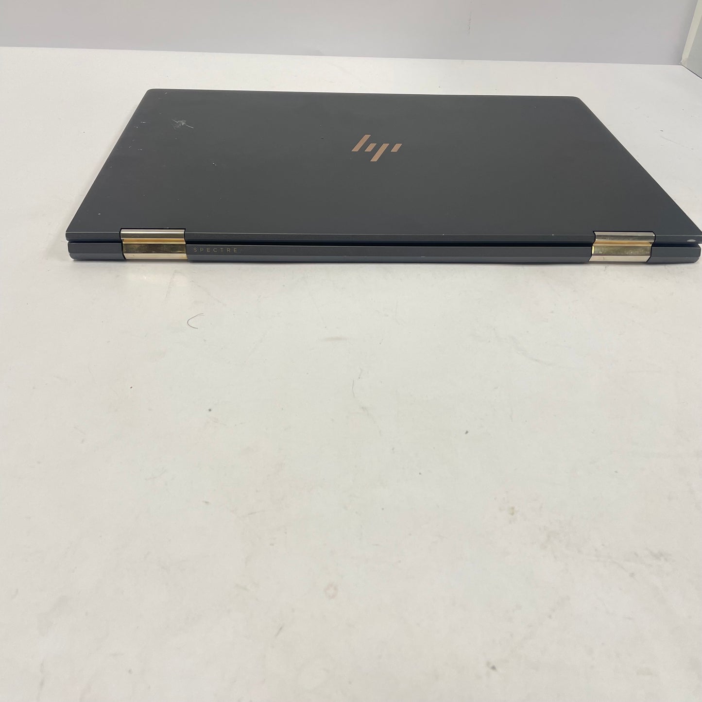 HP Spectre x360 15-CH011DX 15.6" i7-8550U 2.0GHz 16GB RAM 512GB SSD
