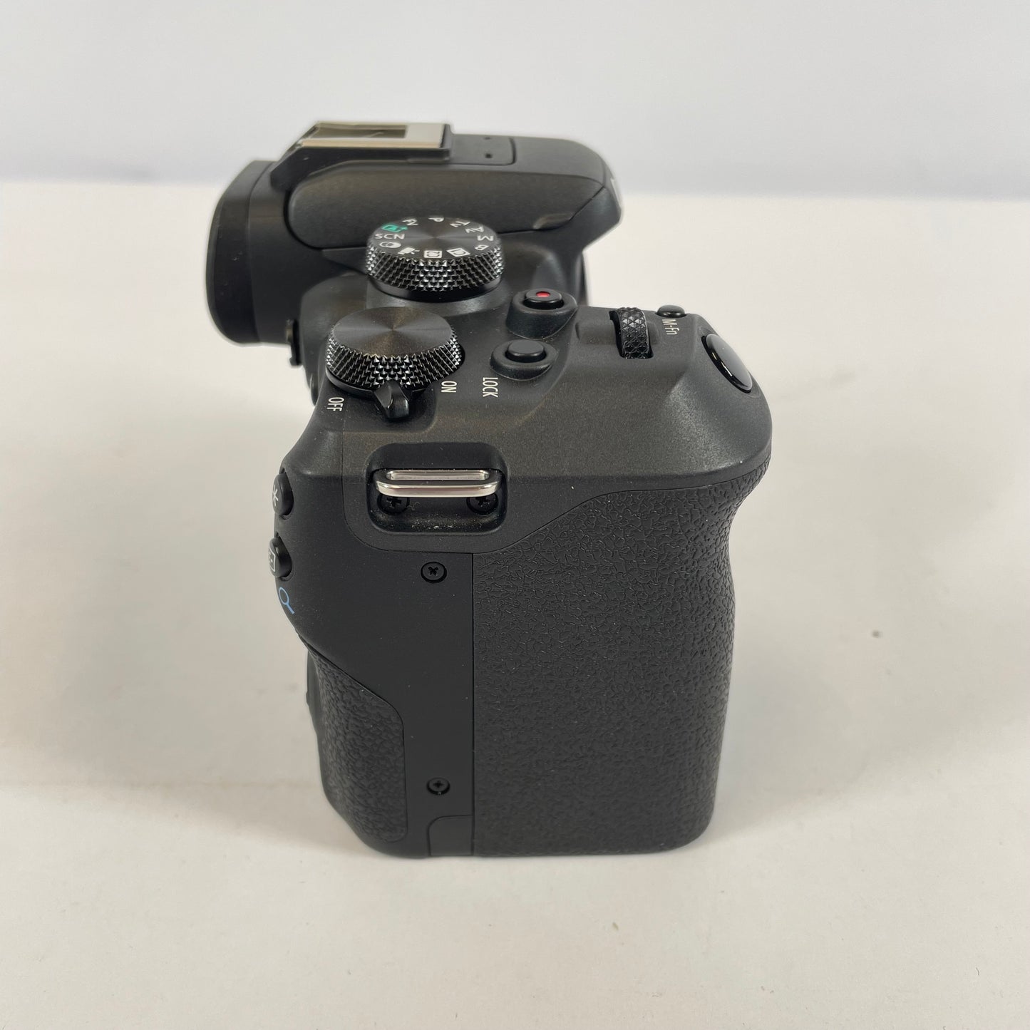 Canon EOS R10 24.2MP Mirrorless Camera