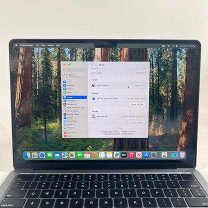 2022 Apple MacBook Air 13.6" M2 8C GPU 3.5GHz 8GB RAM 256GB SSD A2681