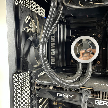 CyberPower Custom PC Ryzen 5 7600x3d 4.10GHz 64GB RAM 1TB SSD AMD Nvidia Geforce RTX 5070